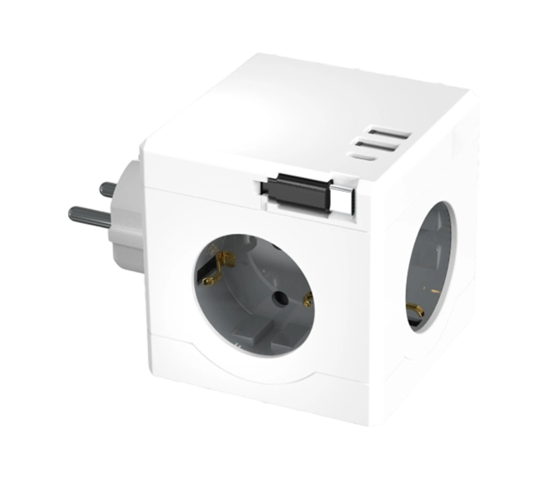 E15-D Plug-in Cube-stekkerdoos met 3 stopcontacten in Europese stijl, 2 USB-A-poorten en 1 USB-C-poort, met een intrekbare oplaadkabel